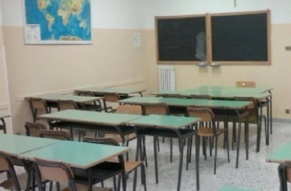 Si allarga il giro degli insegnanti in cattedra senza i titoli | Latinaoggi.eu