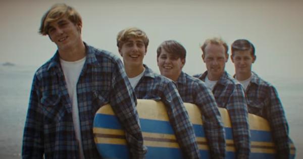 The Beach Boys, pubblicato il trailer ufficiale del documentario sulla storia della band. Guardalo qui | Virginradio.it | Under-Art.it